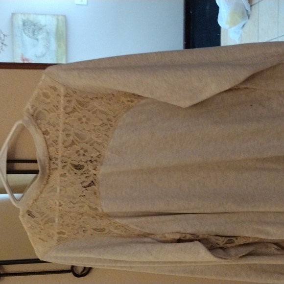 Sweater - Picture 3 of 3